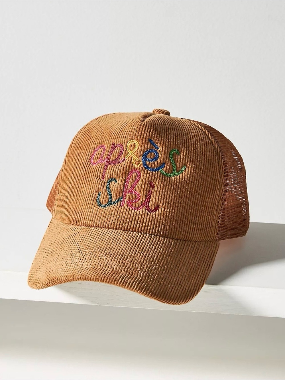 Après Ski Trucker Hat
